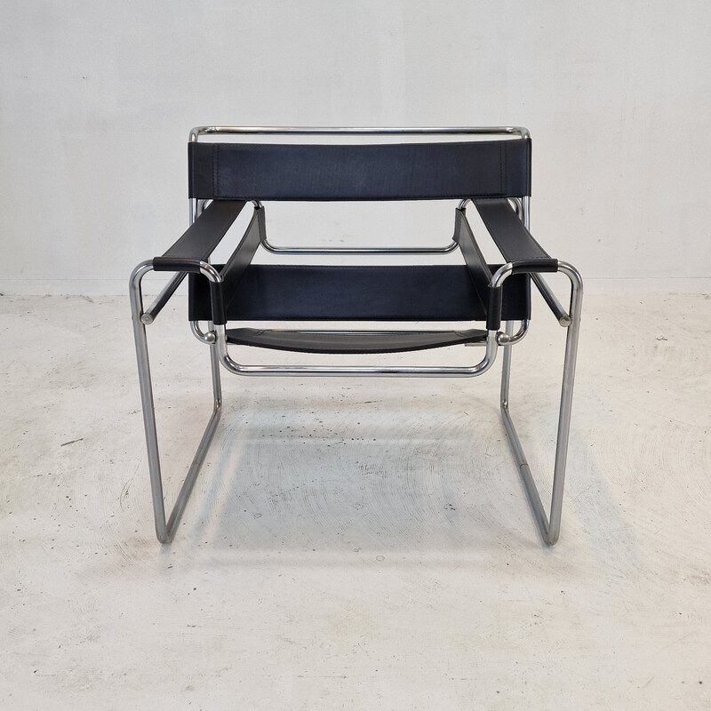 Vintage Wassily armchair by Marcel Breuer for Gavina, 1980