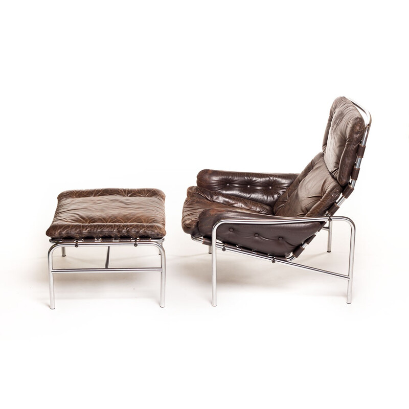 Martin Visser for Spectrum Nagoya lounge chair SZ09 with ottoman DZ05 in Osaka - 1960s