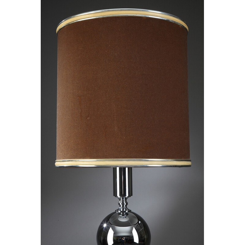 Lampe de table en métal de couleur argenté et abat-jour marron - 1970  