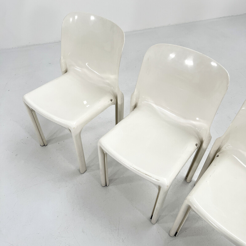Cadeiras de plástico Selene vintage de Vico Magistretti para Artemide, 1970