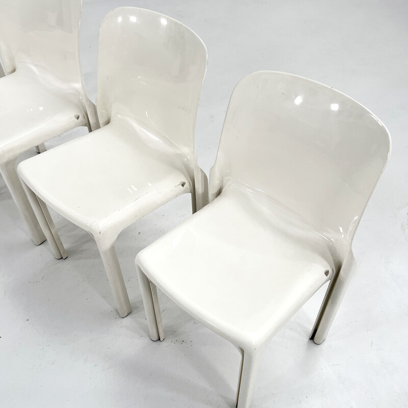Cadeiras de plástico Selene vintage de Vico Magistretti para Artemide, 1970