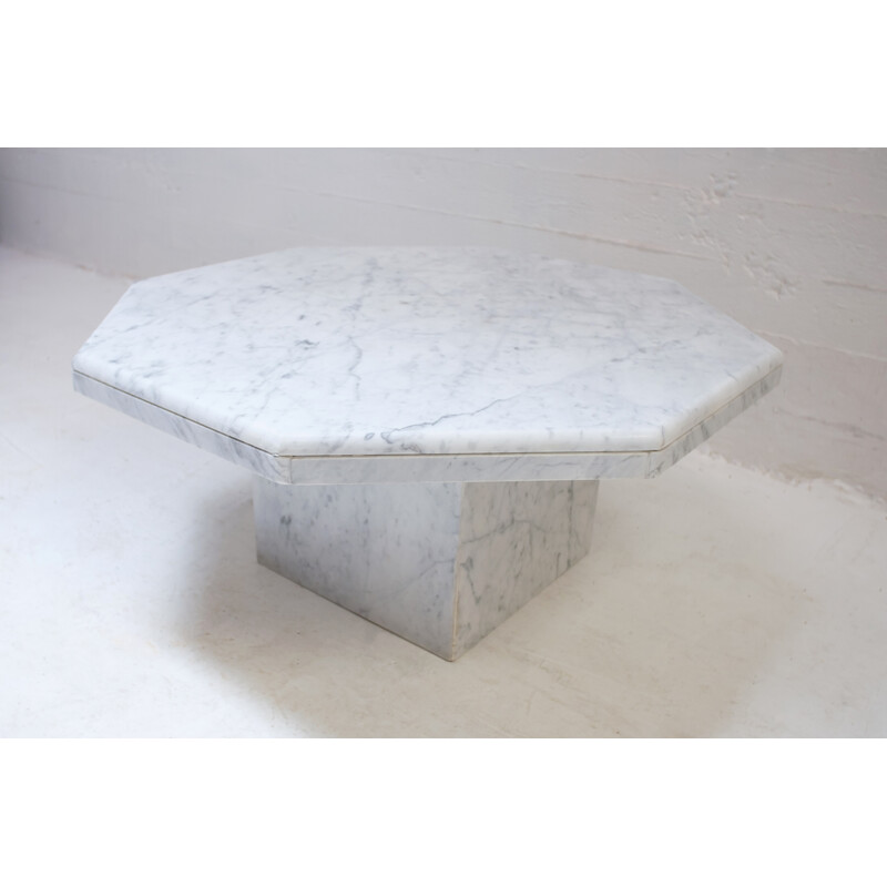 Vintage octagonal coffee table in Carrara marble, 1970