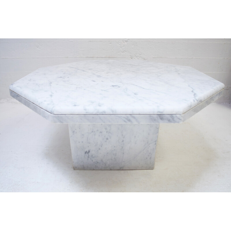 Achteckiger Vintage-Couchtisch aus Carrara-Marmor, 1970