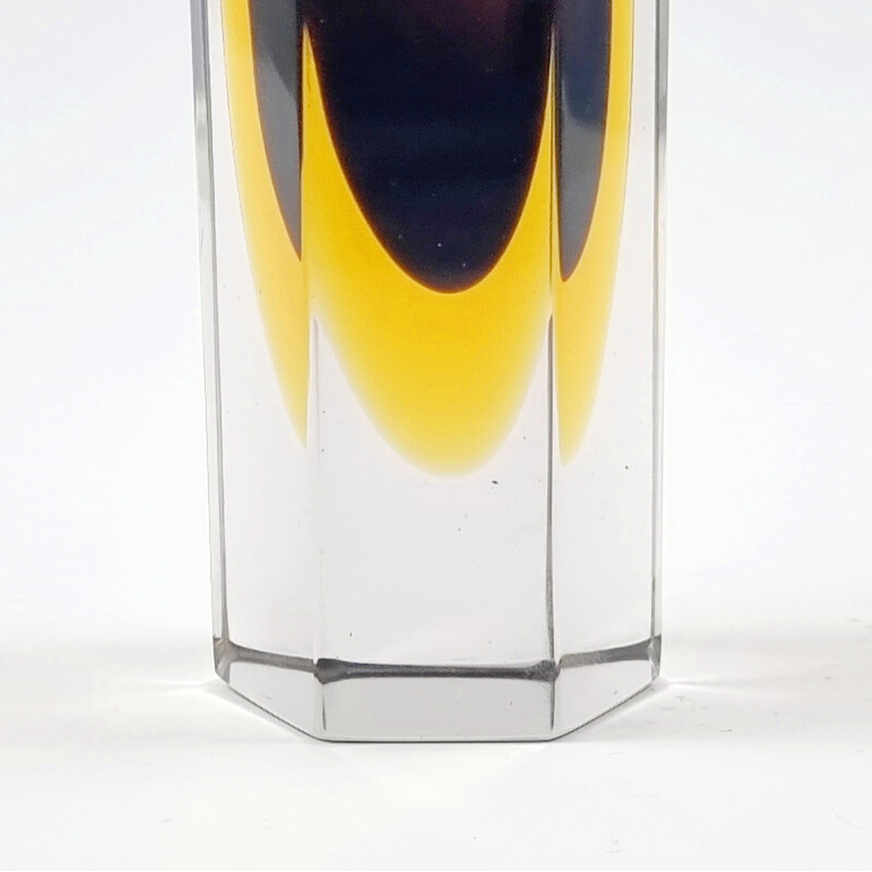 Mid century faceted Sommerso glass vase by Flavio Poli for Alessandro Mandruzzato, Italy 1960s