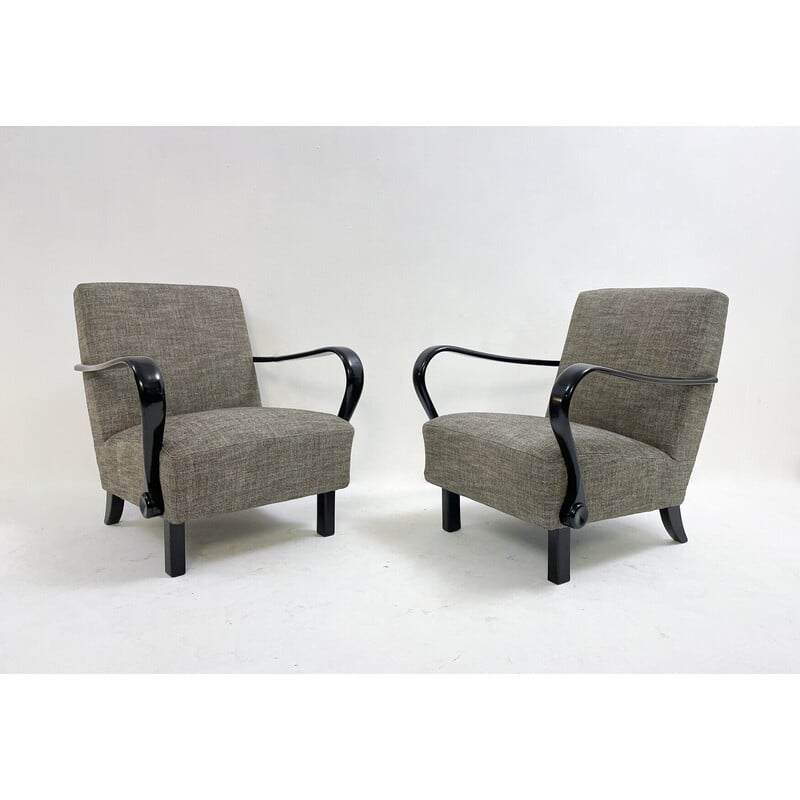 Pair of mid-century bentwood armchairs H-320 by Jindrich Halabala, Czech Republic 1940s