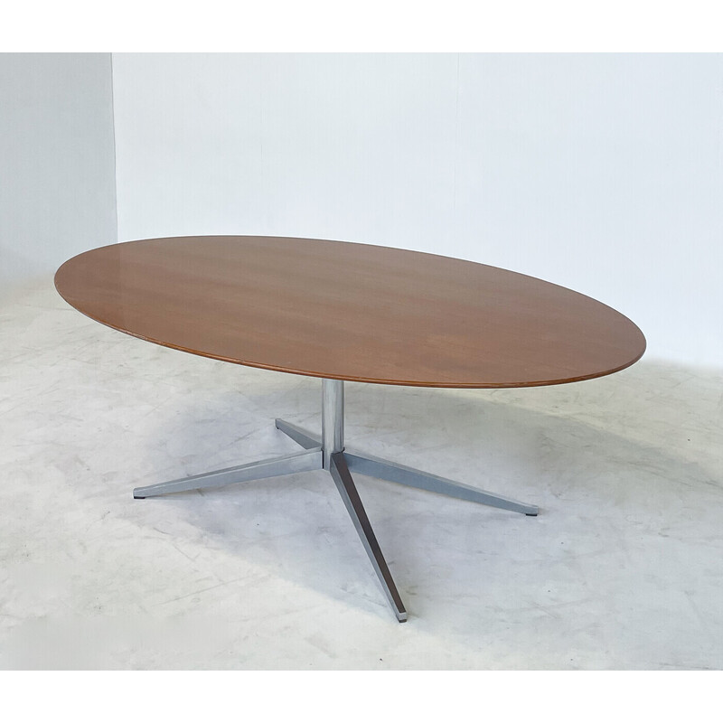 Mesa de comedor ovalada de mediados de siglo de Florence Knoll, años 60