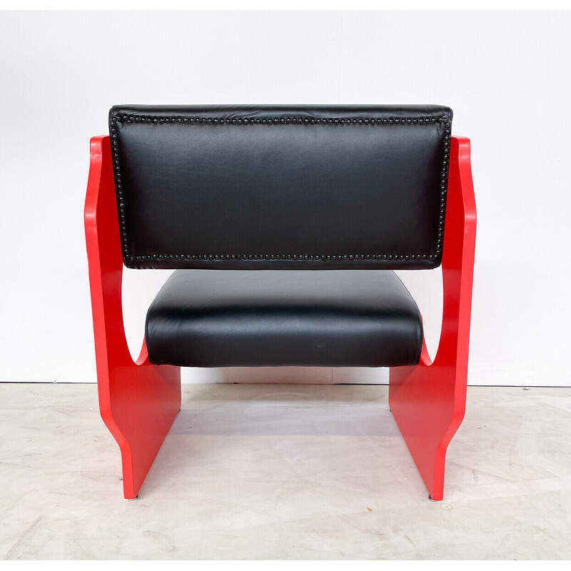 Paar Vintage-Sessel aus rot lackiertem Holz und schwarzem Leder, Italien 1980