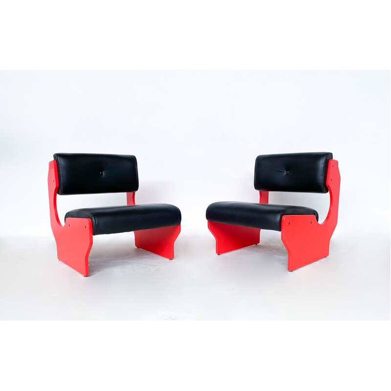 Pair of vintage armchairs in red lacquered wood and black leather, Italy 1980