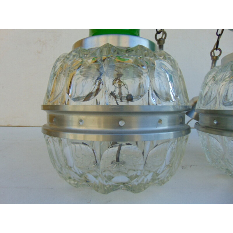 Coppia di lampadari vintage in vetro e alluminio