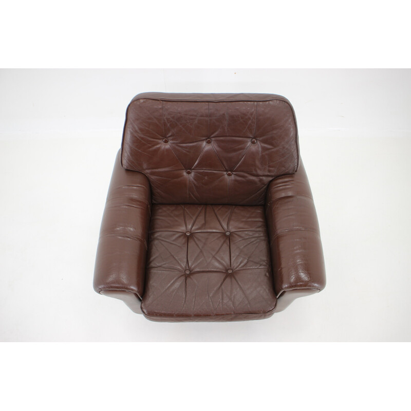 Vintage brown leather armchair, Denmark 1970