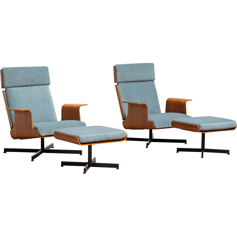 Paar vintage teakhouten en fluwelen fauteuils met voetsteunen, 1960