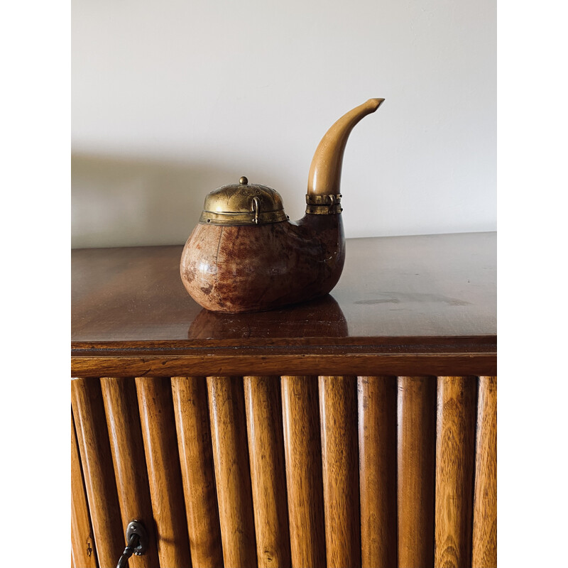 Boîte à tabac vintage en parchemin et laiton en forme de pipe par Aldo Tura, Italie 1950