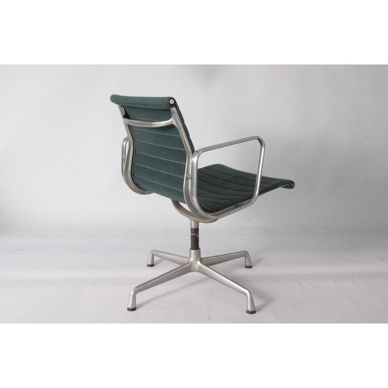 Vintage Ea 108 fauteuil in aluminium van Charles en Ray Eames voor Vitra, 1958