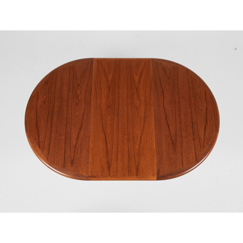 Vintage round teak dining table, Denmark 1960