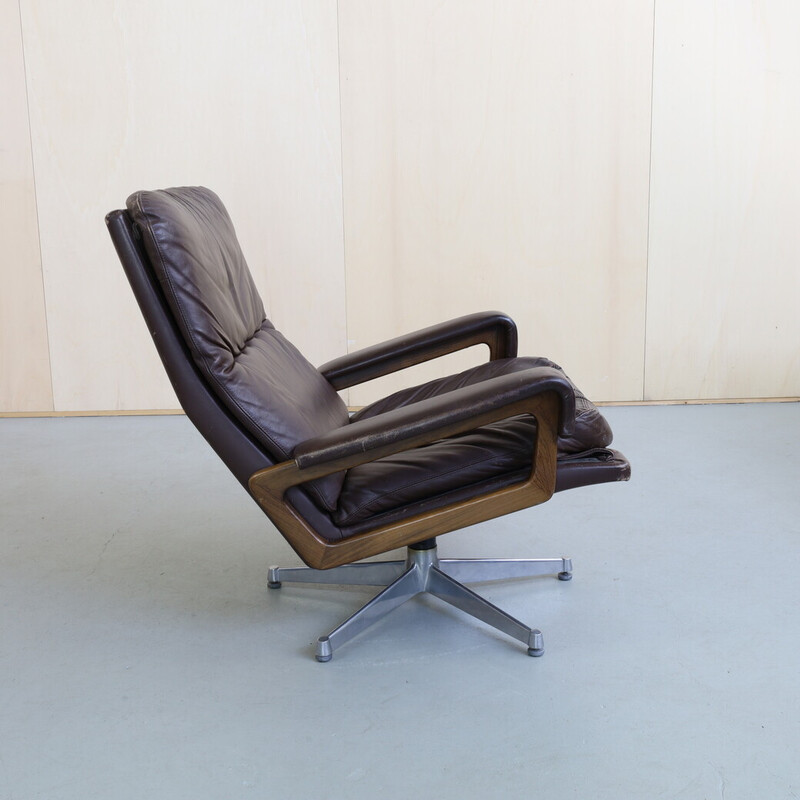 Vintage King armchair by André Vandenbeuck for Strässle, 1960s