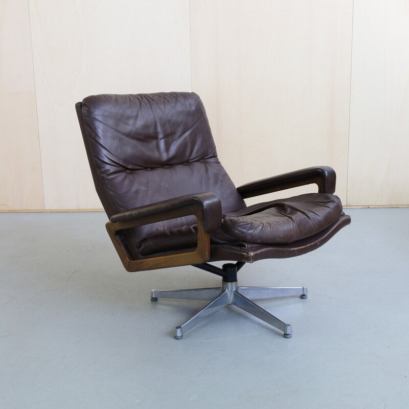 Vintage King armchair by André Vandenbeuck for Strässle, 1960s