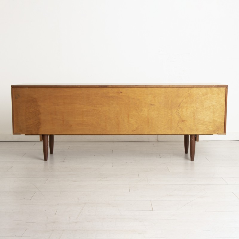 Credenza in teak del Medioevo, anni '60