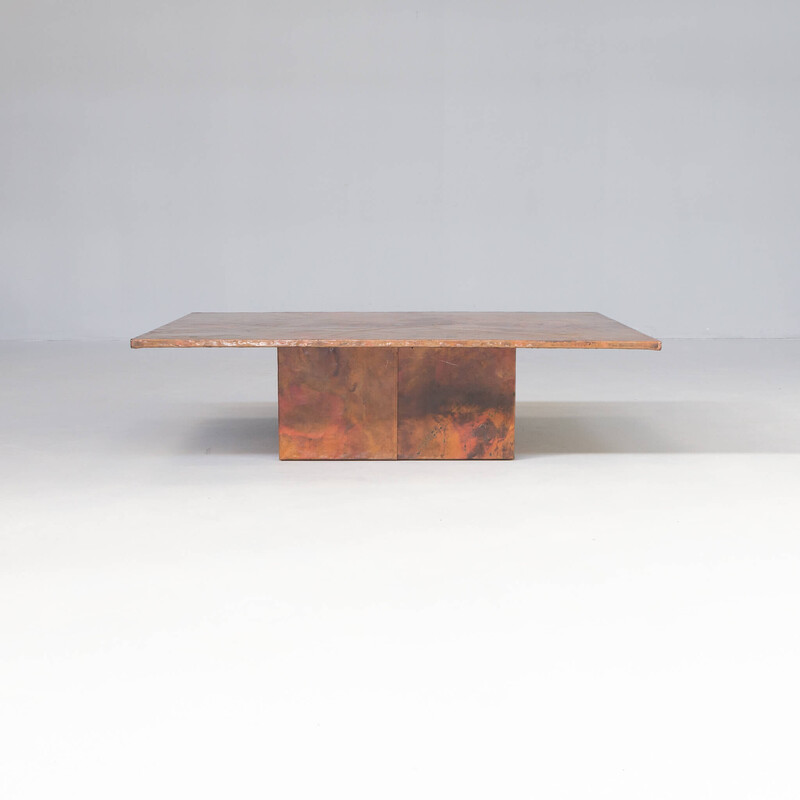 Table basse vintage en cuivre gravé