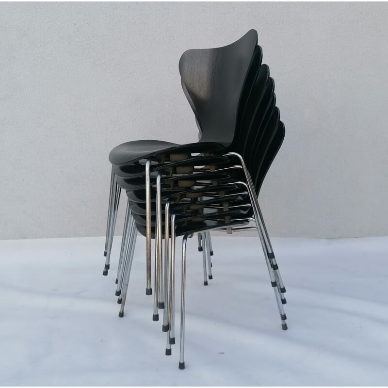 Ensemble de 7 chaises vintage 3107 par Arne Jacobsen pour Fritz Hansen