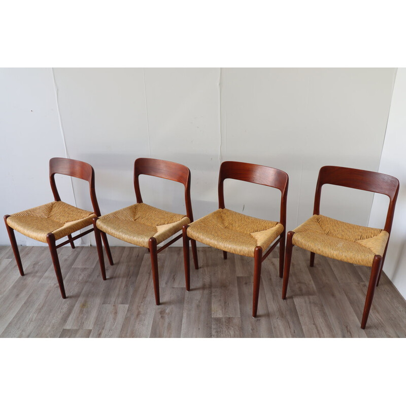 Conjunto de 4 cadeiras dinamarquesas vintage de Niels O. Moller, 1960