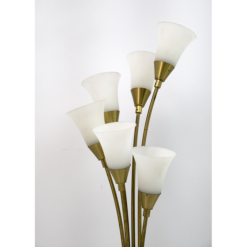 Lampadaire Tulip vintage en verre opalin et laiton doré, Italie 1960