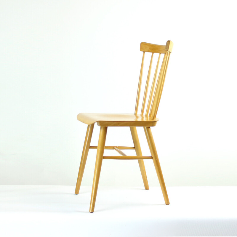 Cadeira de meados do século em madeira de carvalho por Ton, Checoslováquia 1960s