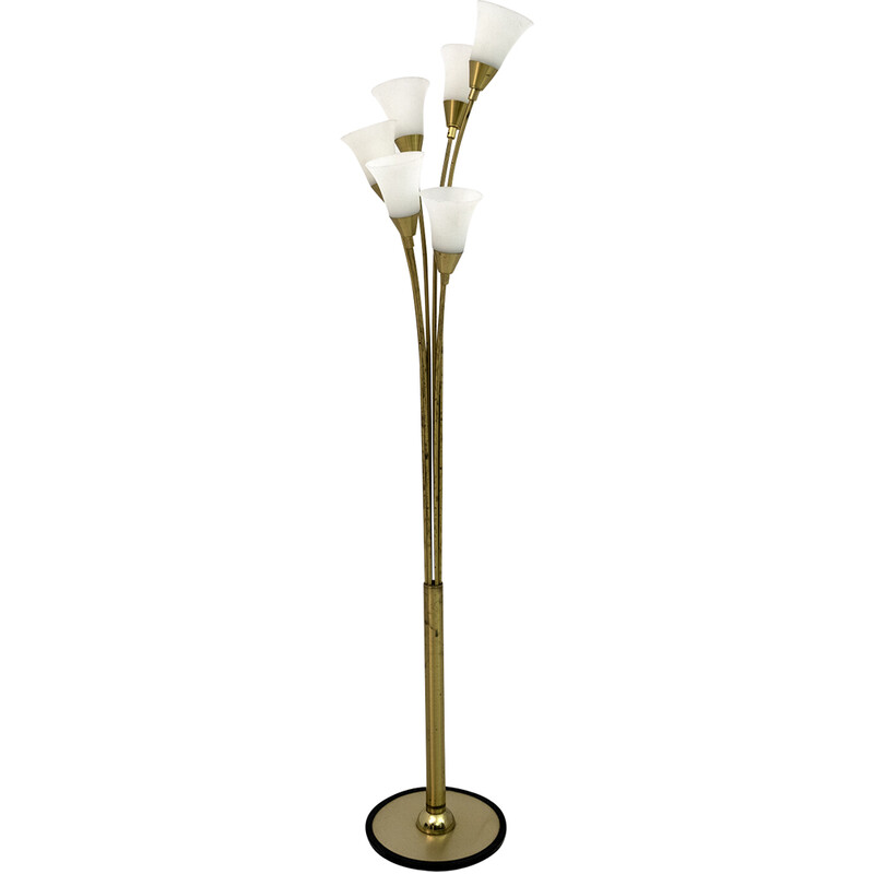 Lámpara de pie italiana de mediados de siglo Tulip de vidrio opalino y latón dorado, años 60