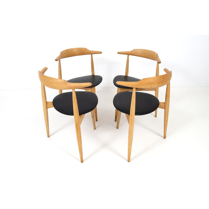 Ensemble de 4 chaises Heart 4104 vintage par Hans Wegner pour Fritz Hansen