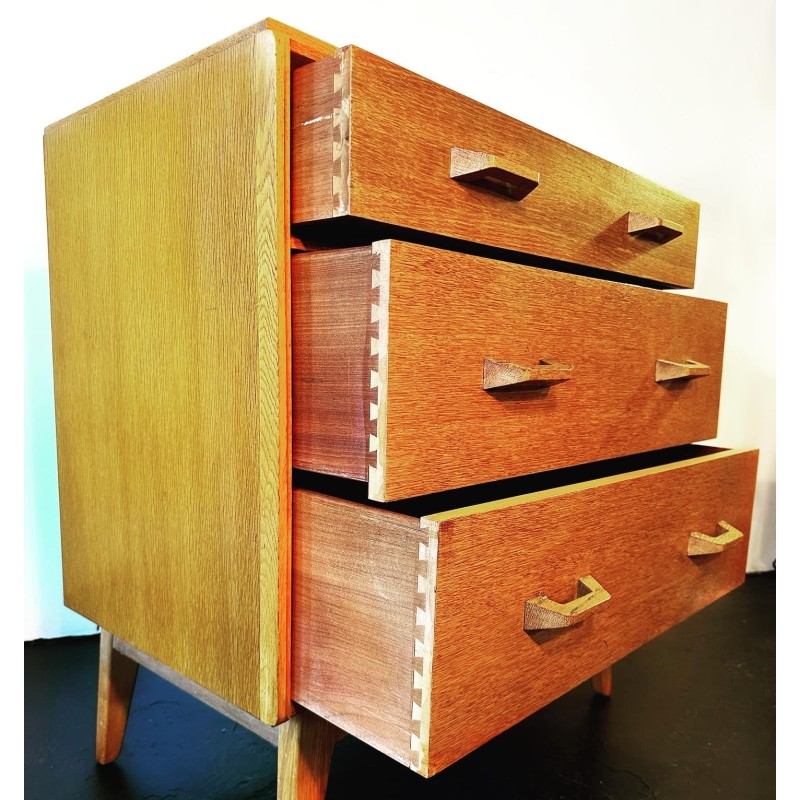Mid-century oakwood chest of drawers by Ernest Gomme for G-plan, 1950