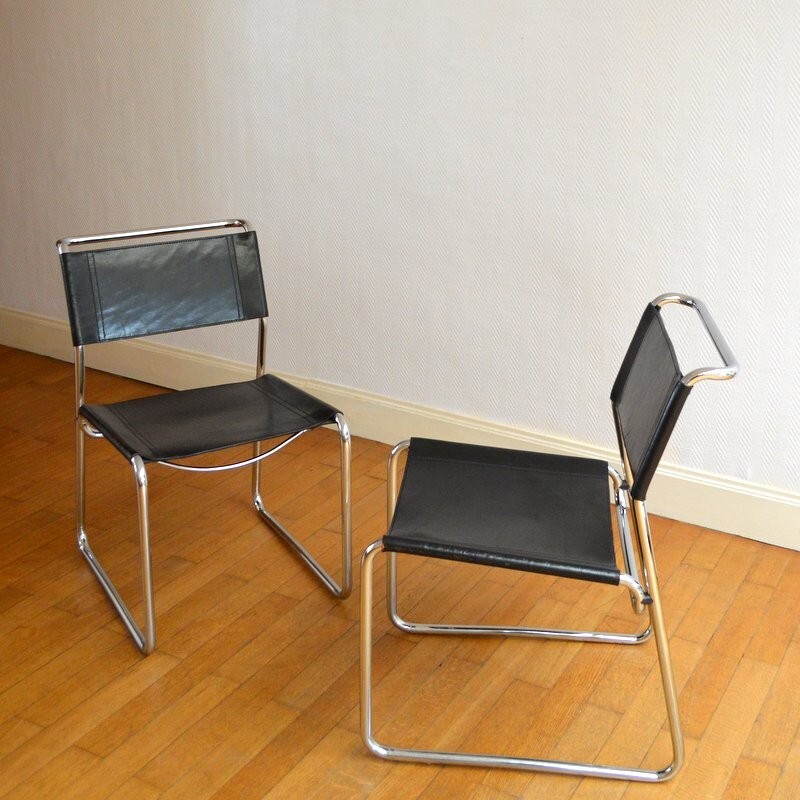 Paire de chaises vintage en métal chromé et cuir - 1970
