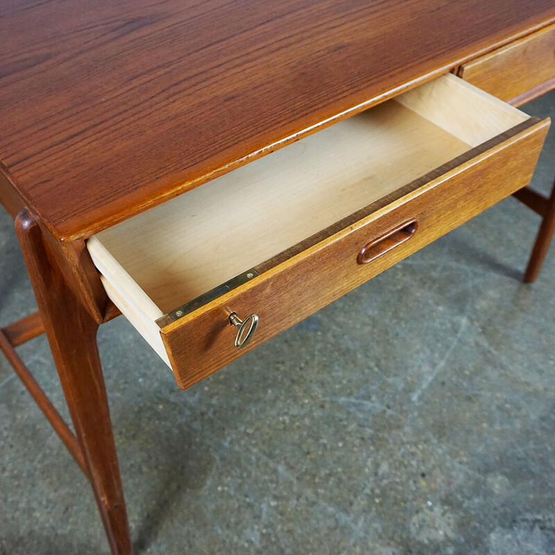 Scandinavian vintage teak desk by Svend Aage Madsen for Sigurd Hansen