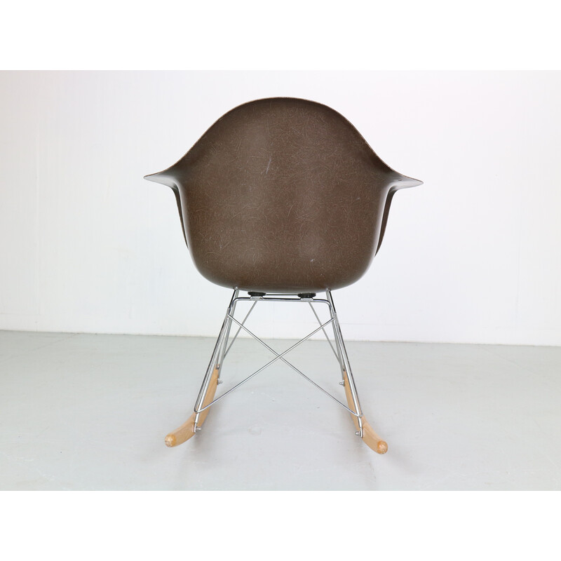 Vintage "RAR" brown rocking chair by Charles and Ray Eames for Herman Miller, 1977