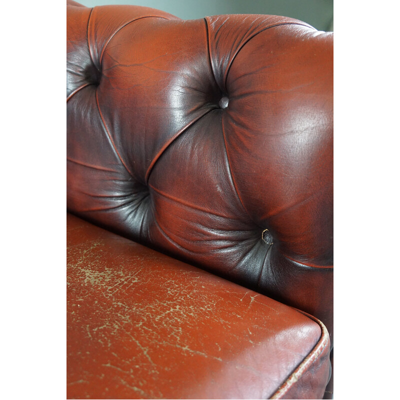 Canapé Chesterfield vintage en cuir de vachette rouge