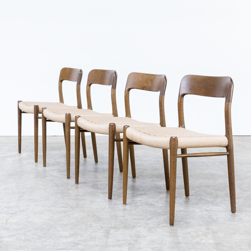 Set of 4 dining chairs by Niels O. Moller pour J.L Moller - 1960s