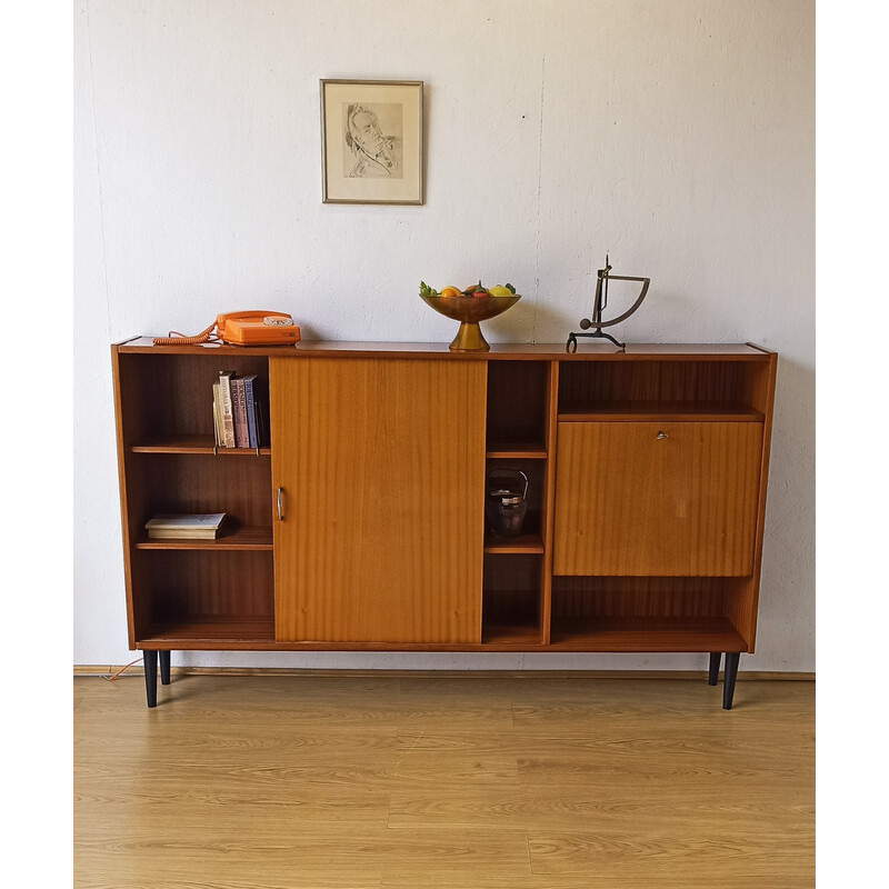 Credenza vintage in legno e vetro, anni '70