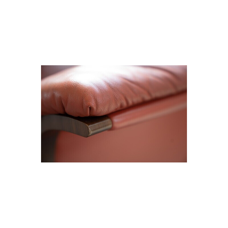 Vintage 2-seater burgundy leather sofa by Frau, 1980-1990