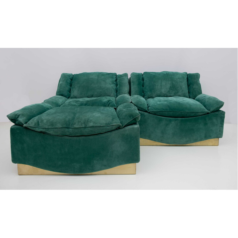 Paire de fauteuils et repose-pieds vintage en daim par Luciano Frigerio, 1970