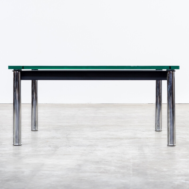 Black coffee table in glass and metal by Le Corbusier produced by Cassina - 1980s