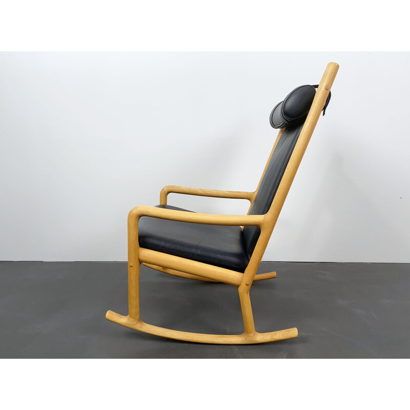 Fauteuil à bascule vintage en bois de hêtre et cuir par Hans Olsen pour Juul Kristensen, Danemark 1970