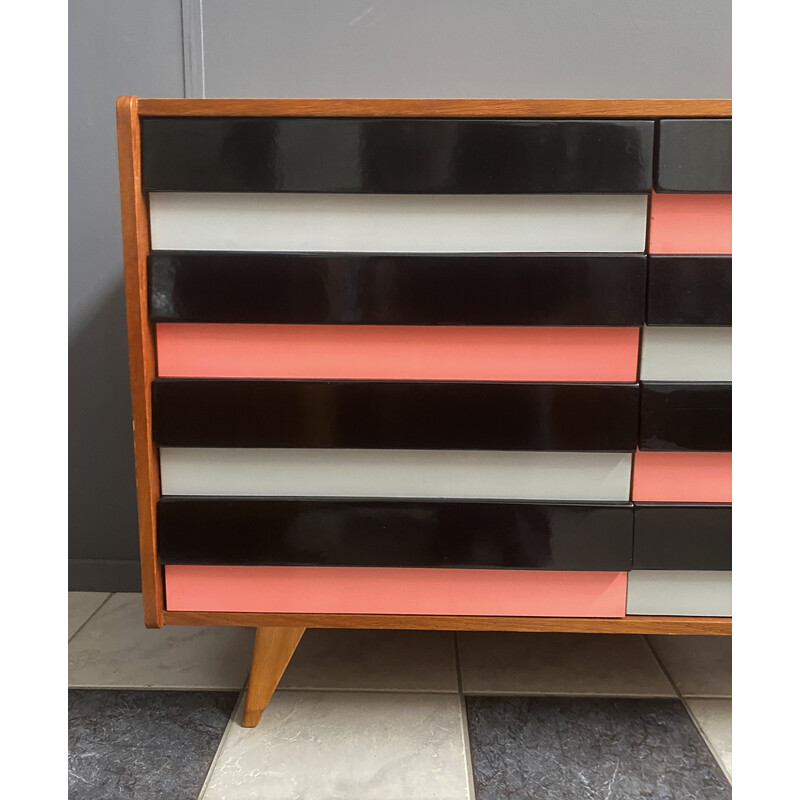 Credenza vintage rosa U450 di Jiří Jiroutek per Interier Praha, 1960