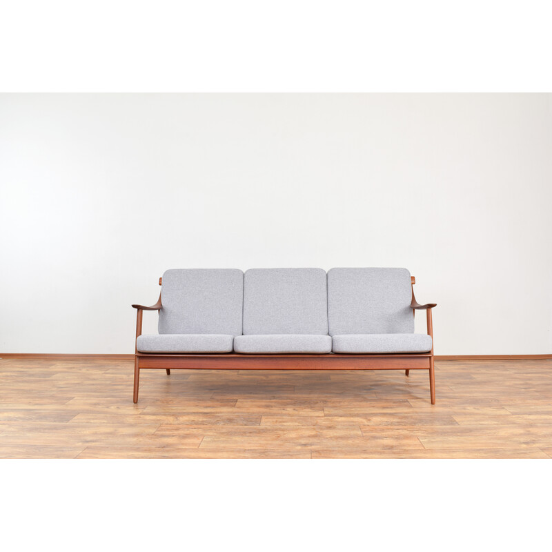 Vintage teak sofa Mk-119 by Arne Hovmand-Olsen for Mogens Kold, 1960