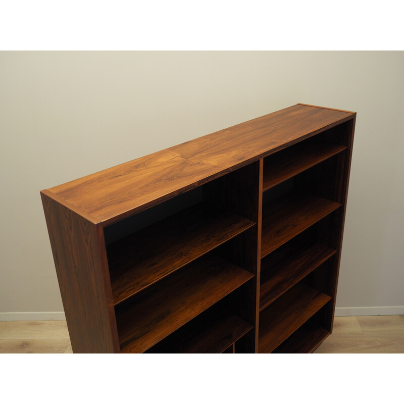 Vintage rosewood bookcase by Hundevad and Co, Denmark 1970