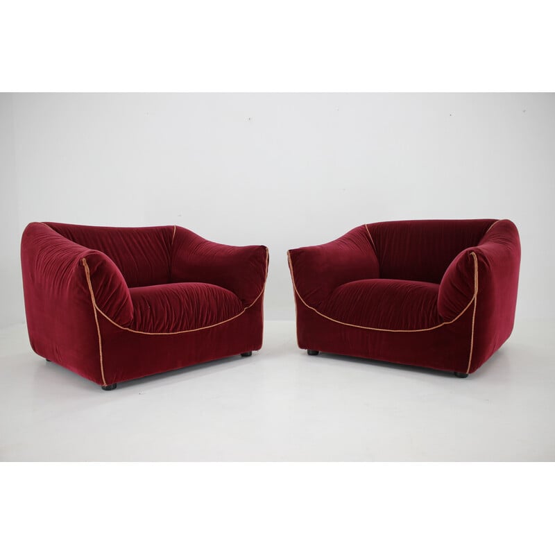 Pair of vintage velvet armchairs, Italy 1970