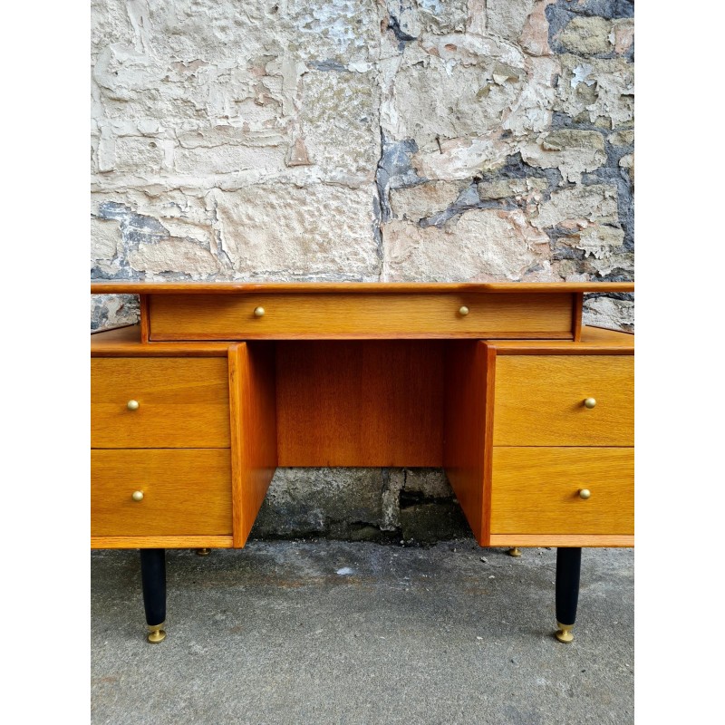 Vintage dressing table in oakwood by G Plan
