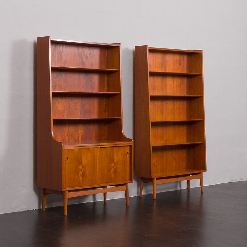 Coppia di librerie vintage in teak di Johannes Sorth per Nexo, Bornholm, Danimarca 1960