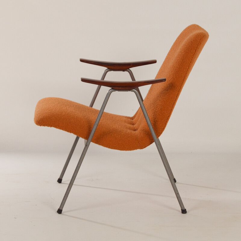 Vintage fauteuil met oranje bouclé stof van Webe, 1960