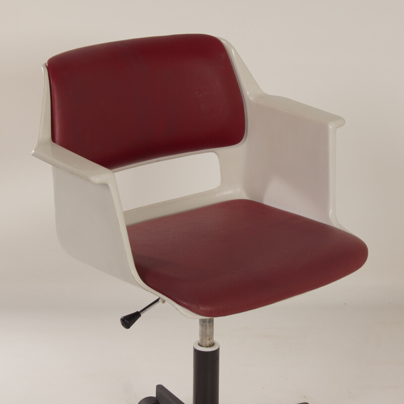 Vintage office armchair 2712 by A. Cordemeyer for Gispen, 1970s