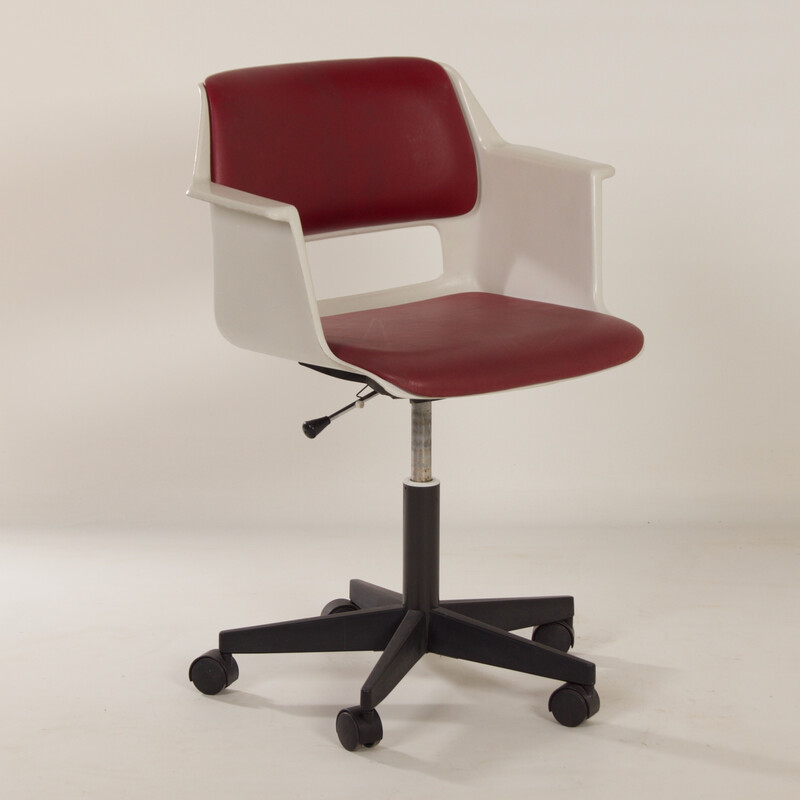 Vintage office armchair 2712 by A. Cordemeyer for Gispen, 1970s