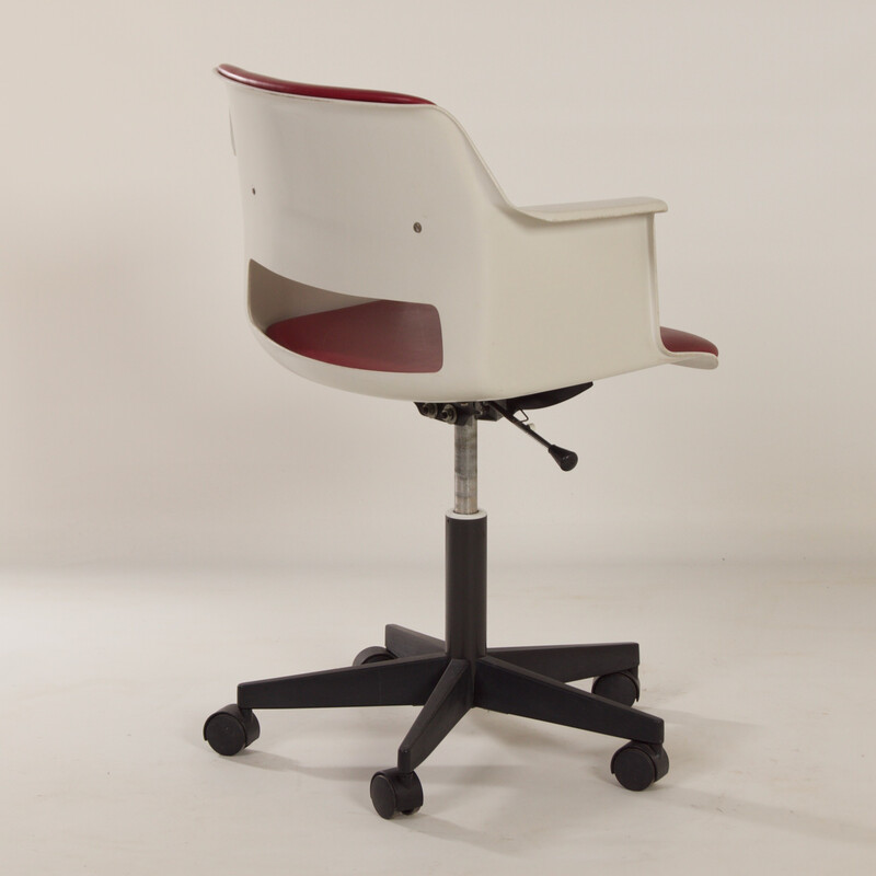 Vintage office armchair 2712 by A. Cordemeyer for Gispen, 1970s