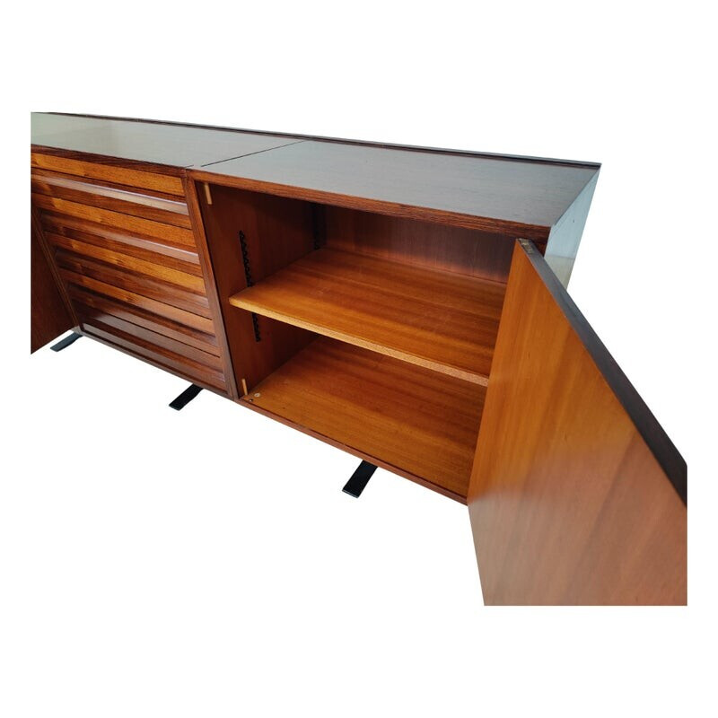 Vintage SE3 sideboard by Osvaldo Borsani for Tecno, Italy 1962